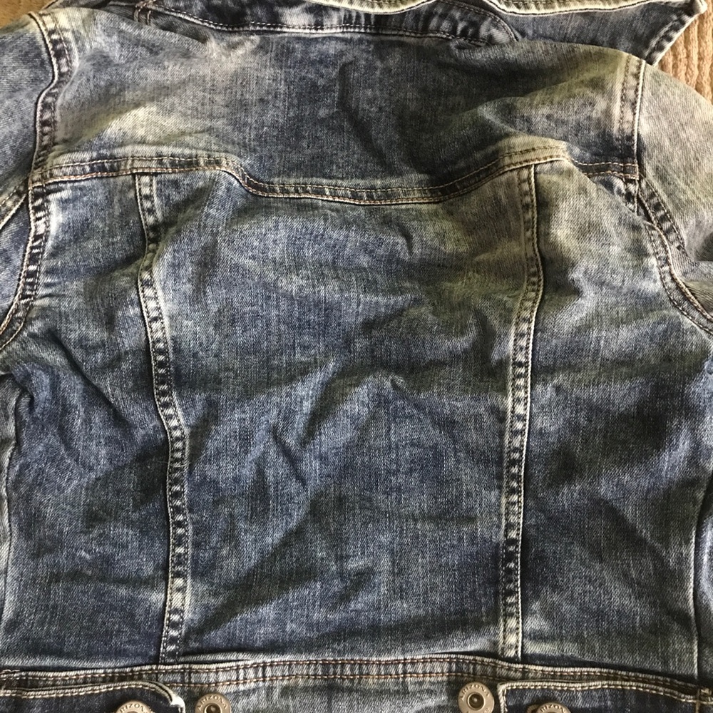 Jean jacket - Picture 4 of 4